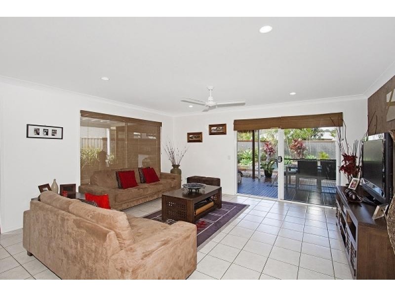 38 Sugar Glider Drive, Pottsville NSW 2489