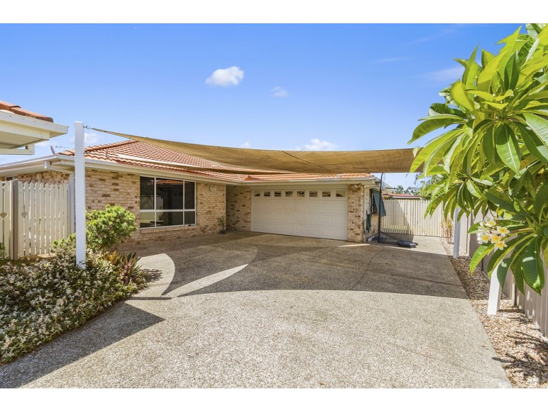 2/13 Seabreeze Boulevard, Pottsville NSW 2489