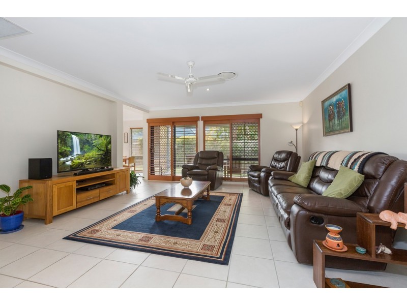 27 Suffolk Parade, Pottsville NSW 2489