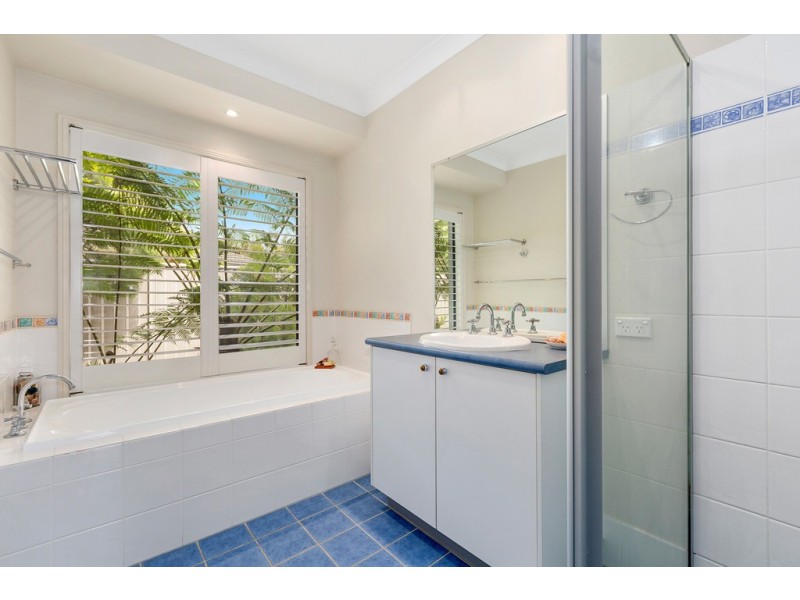 27 Suffolk Parade, Pottsville NSW 2489