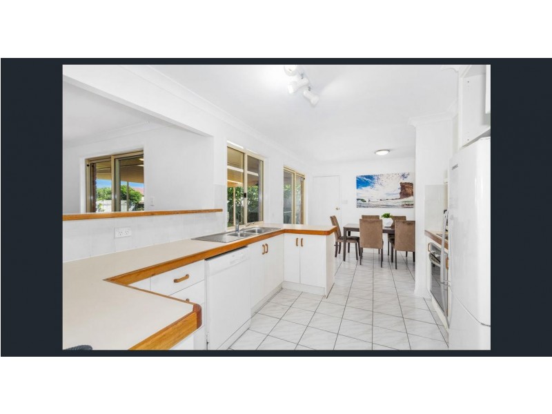 18 Ti Tree Avenue, Cabarita Beach NSW 2488