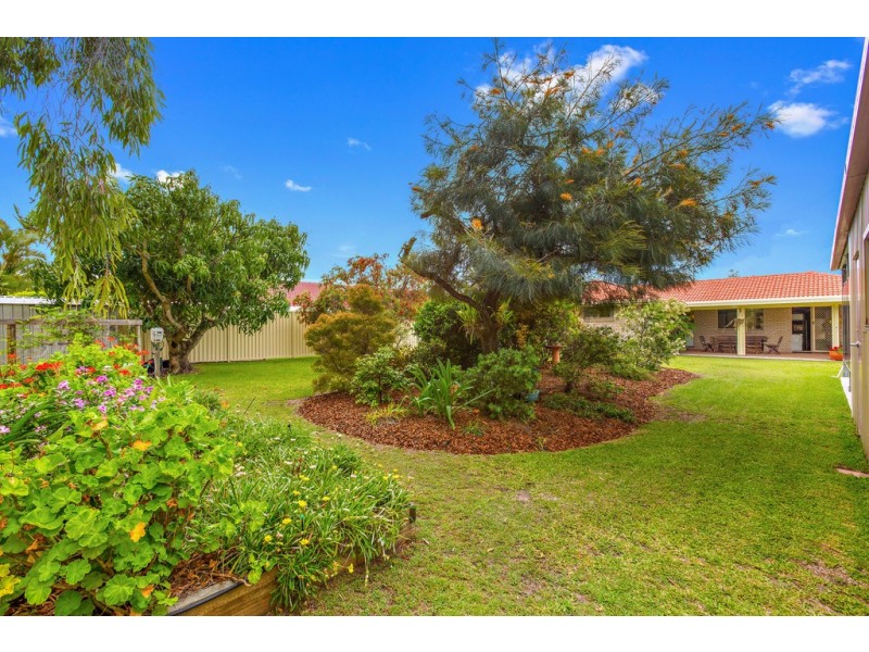 14 Balmoral Street, Pottsville NSW 2489