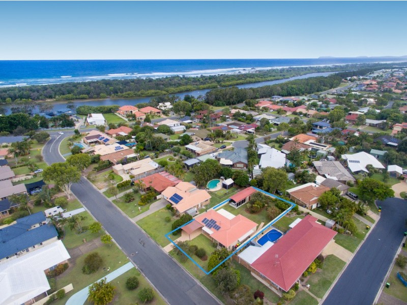 14 Balmoral Street, Pottsville NSW 2489