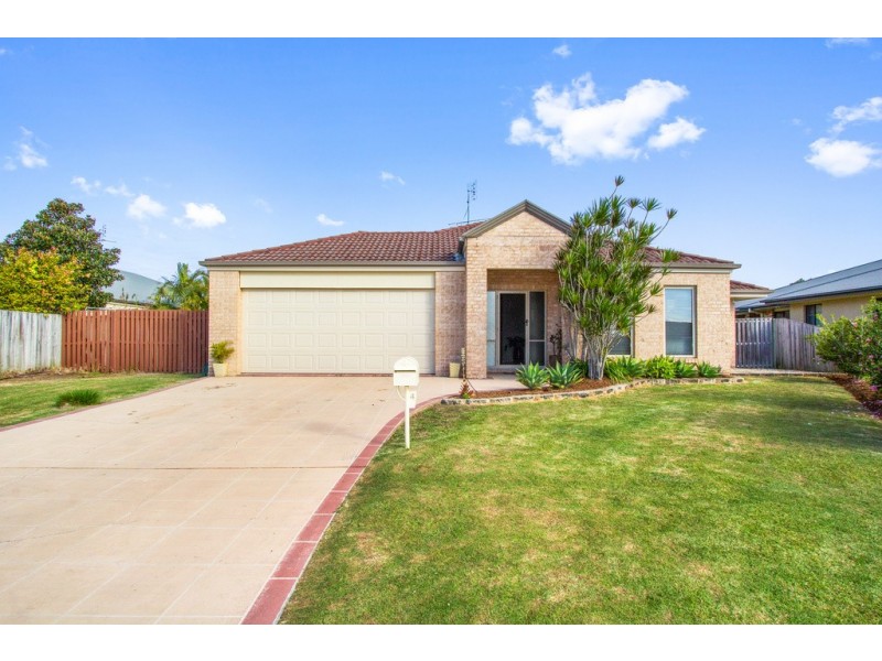 4 Benaud Place, Pottsville NSW 2489