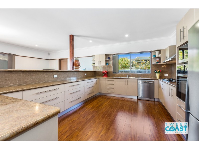 43 Reefwater Circuit, Cabarita Beach NSW 2488