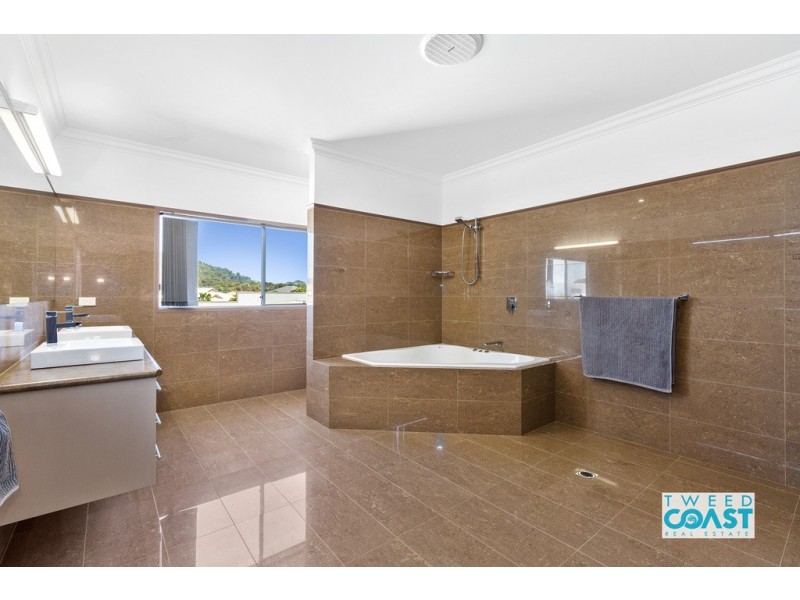43 Reefwater Circuit, Cabarita Beach NSW 2488