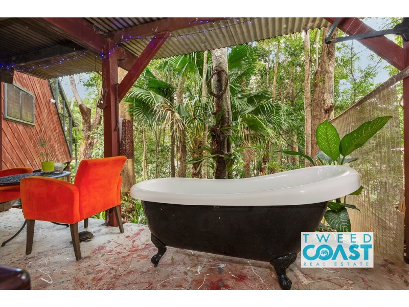 8/12 Tuckeroo Lane, Tanglewood NSW 2488