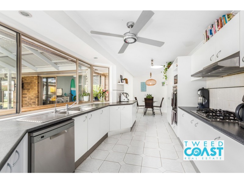 61 Ti Tree Avenue, Bogangar NSW 2488