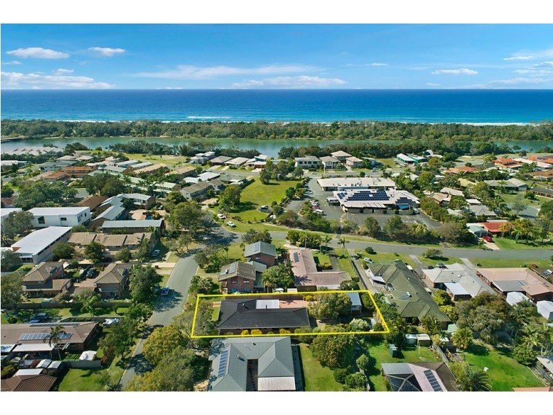 23 Royal Drive, Pottsville NSW 2489