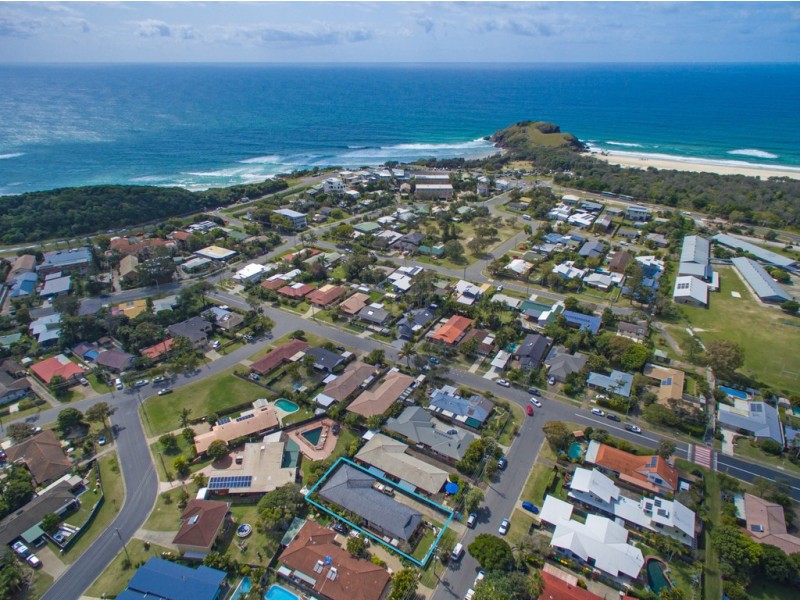 1/7 Poinciana Avenue, Bogangar NSW 2488