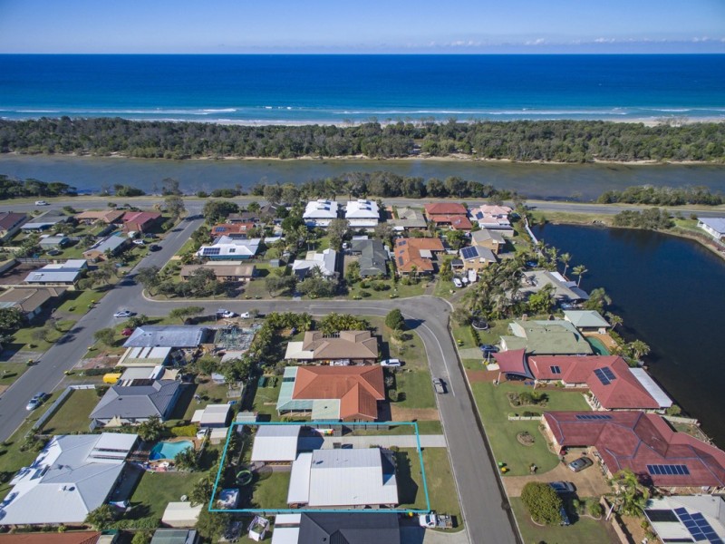 46 Andrew Avenue, Pottsville NSW 2489