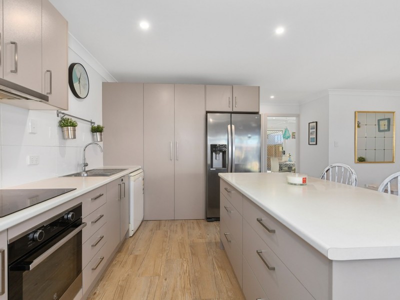 46 Andrew Avenue, Pottsville NSW 2489