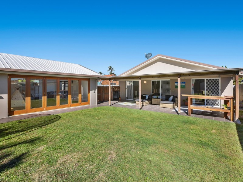 46 Andrew Avenue, Pottsville NSW 2489