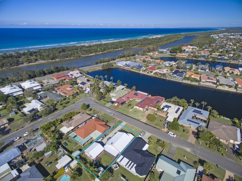 46 Andrew Avenue, Pottsville NSW 2489