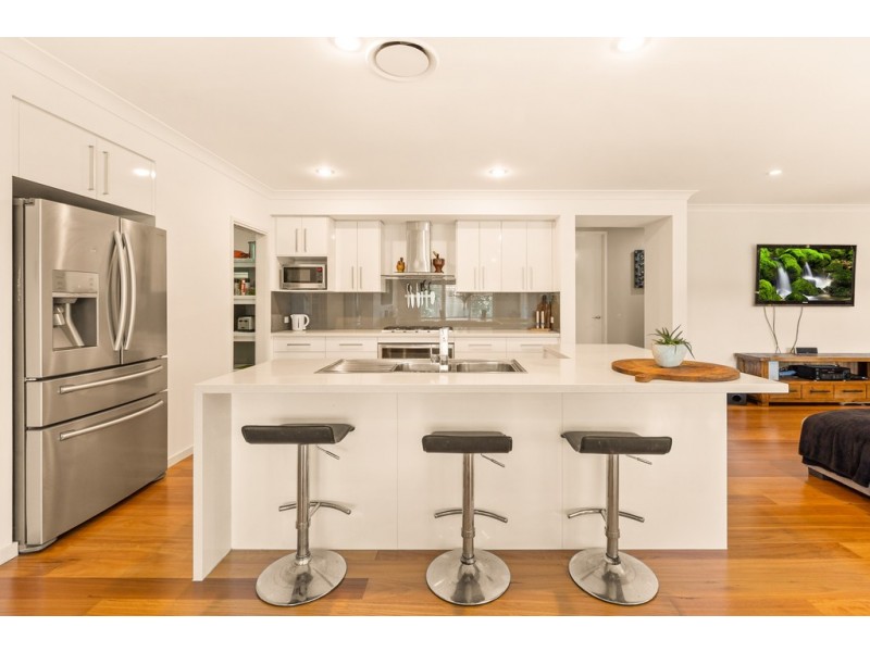 16 Hassett Drive, Pottsville NSW 2489