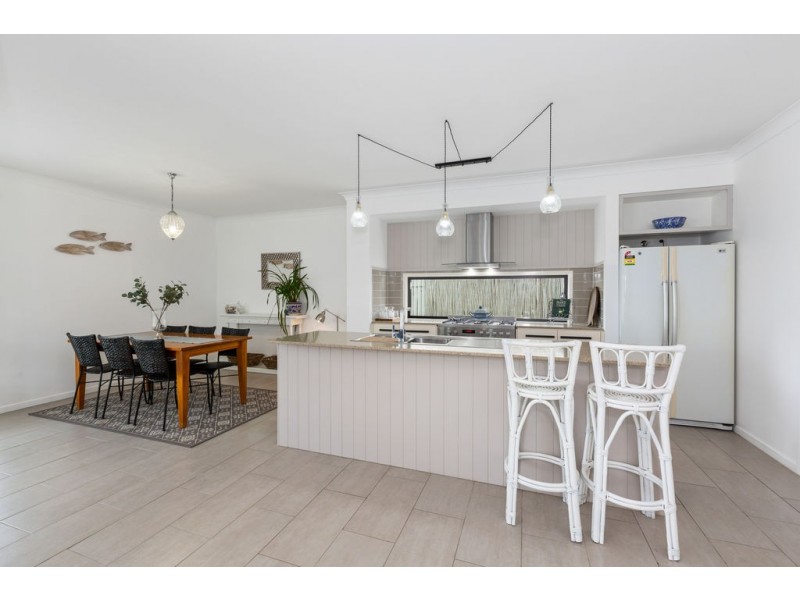 667 Casuarina Way, Casuarina NSW 2487