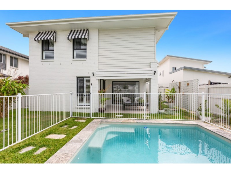 667 Casuarina Way, Casuarina NSW 2487