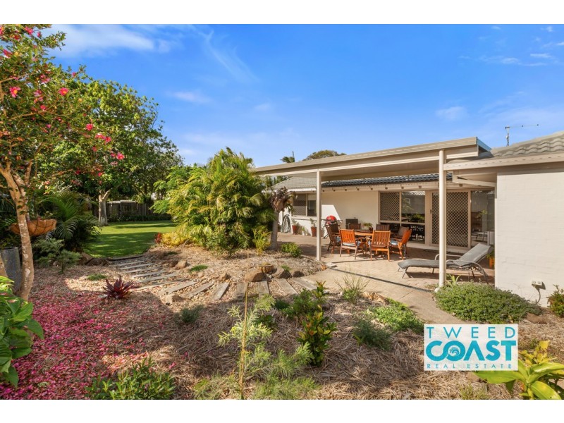 7 Edward Avenue, Pottsville NSW 2489