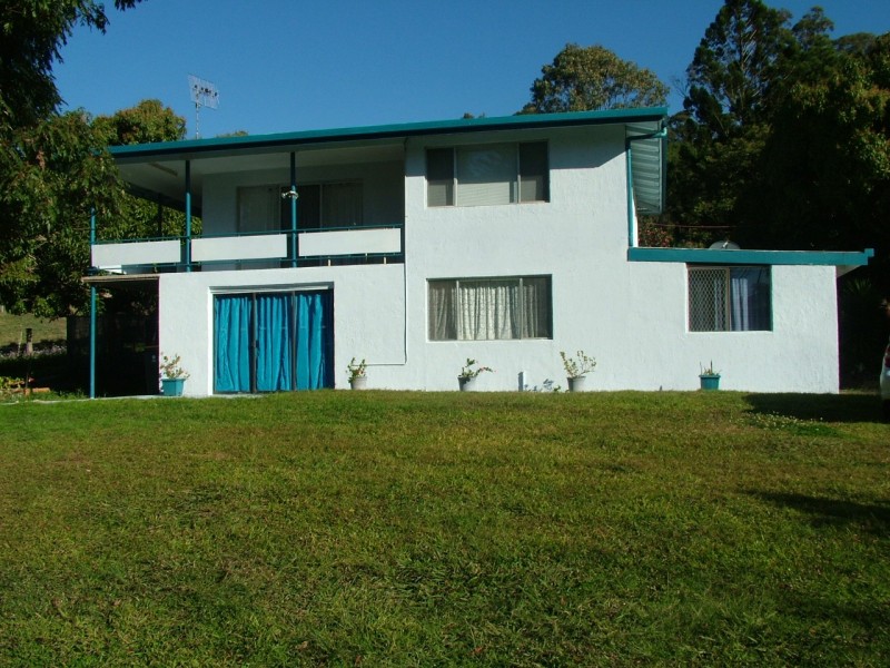 910 Clothiers Creek Road, Clothiers Creek NSW 2484