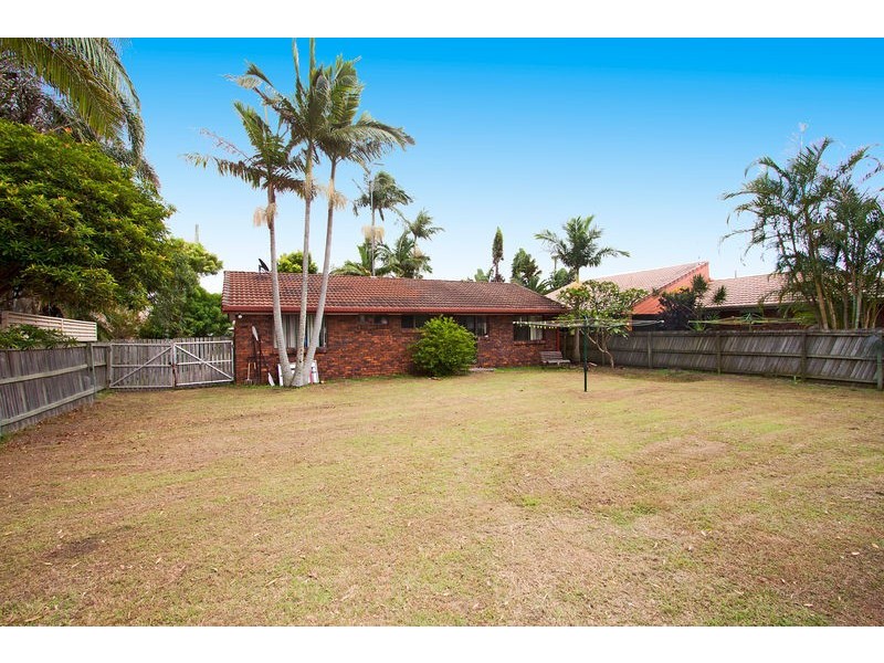 11 Ti Tree Avenue, Cabarita Beach NSW 2488
