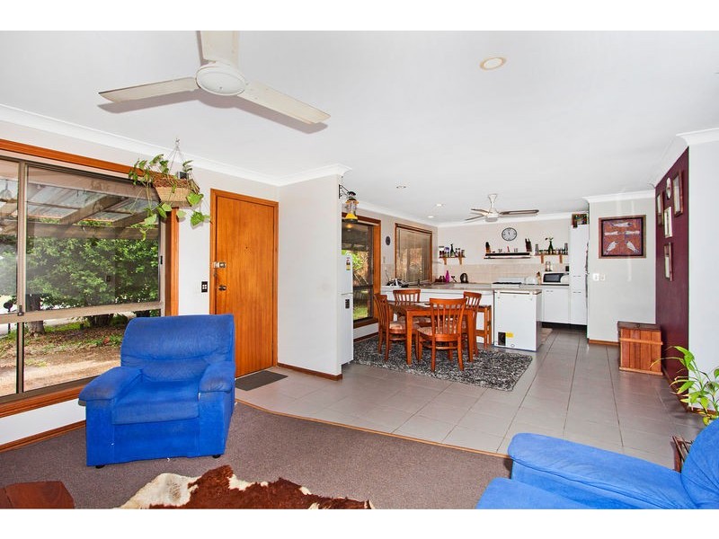 11 Ti Tree Avenue, Cabarita Beach NSW 2488