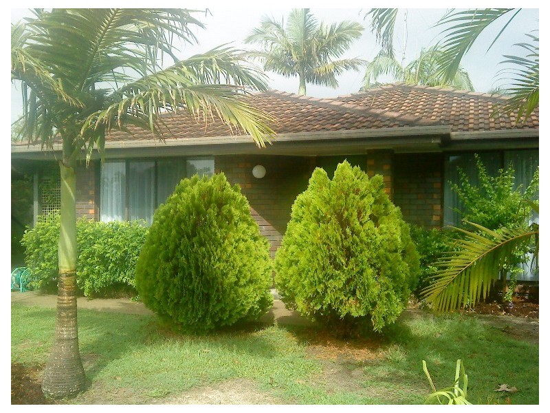 5 Sarah Crt, Pottsville NSW 2489