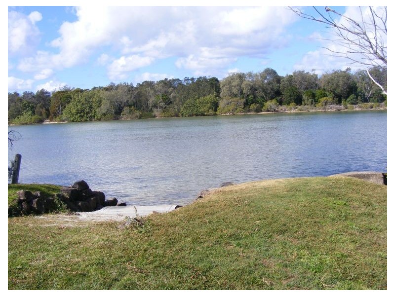 4/2-4 Overall Dr, Pottsville NSW 2489