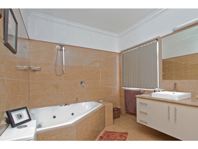 43 Reefwater Cct, Cabarita Beach NSW 2488