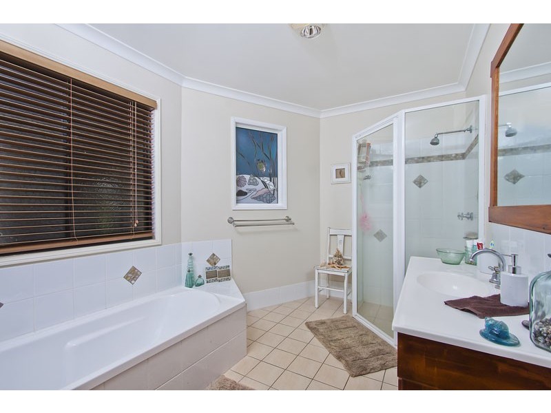 12 Roseash Court, Pottsville NSW 2489