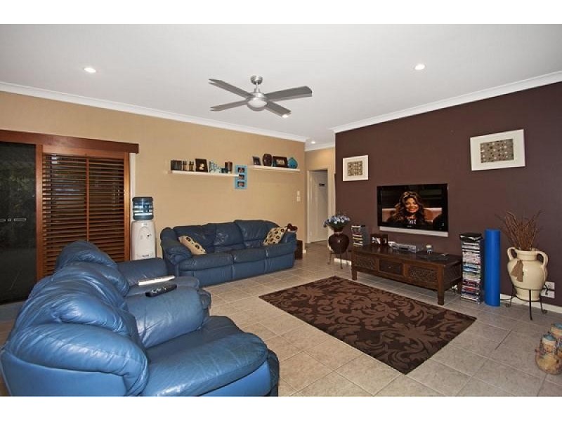 4 Urunga Drive, Pottsville NSW 2489