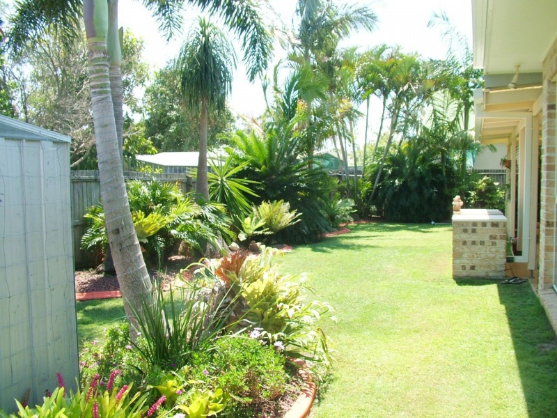 13 Sandalwood Drive, Cabarita Beach NSW 2488