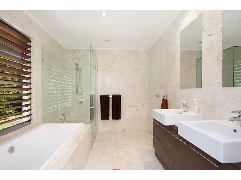 12 Clara Lane, Casuarina NSW 2487