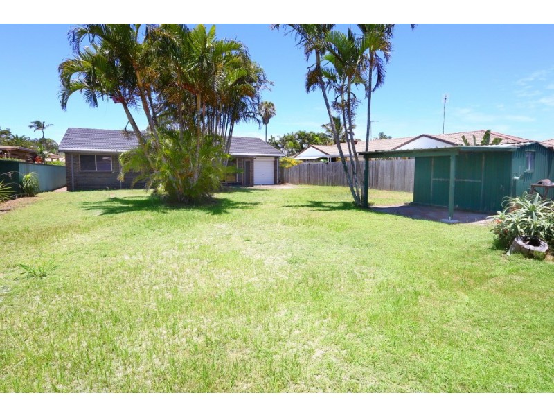 4 Ti Tree Avenue, Bogangar NSW 2488