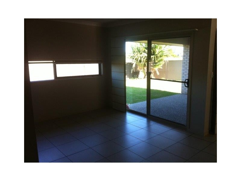 74 Lennox Circuit, Pottsville Beach NSW 2489
