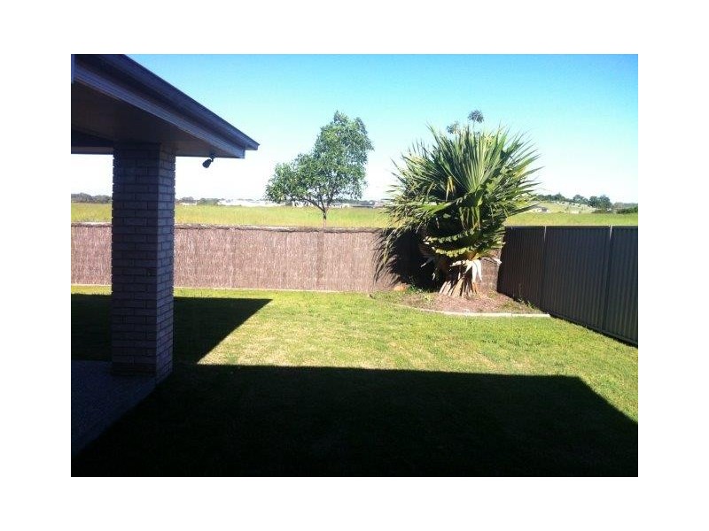 74 Lennox Circuit, Pottsville Beach NSW 2489