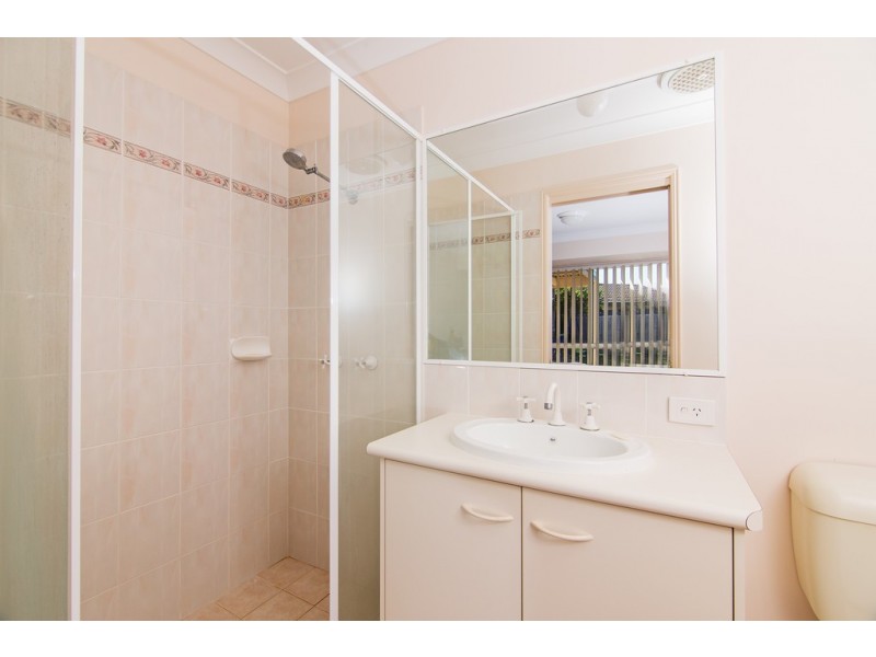 2/2 O’Reilly Place, Pottsville NSW 2489