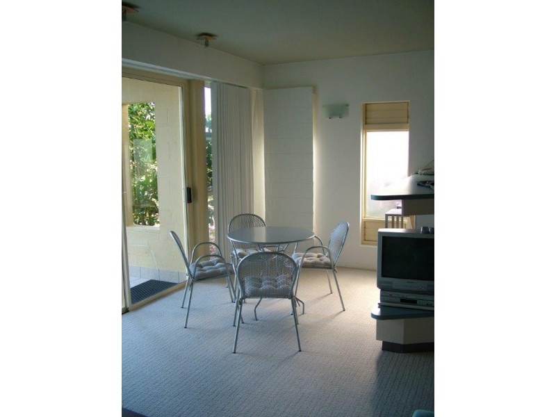 27 Mainwaring Apartments, Casuarina NSW 2487