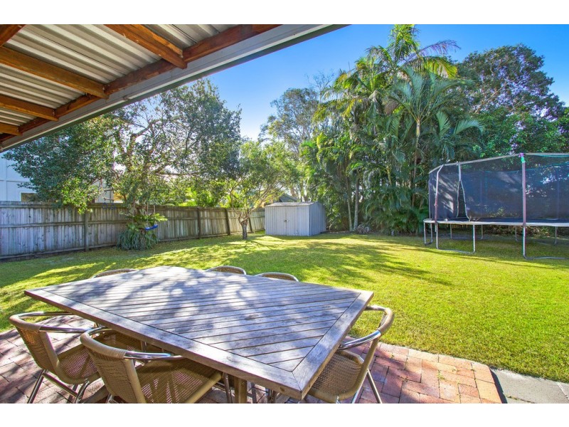 16 Oleander Avenue, Cabarita Beach NSW 2488
