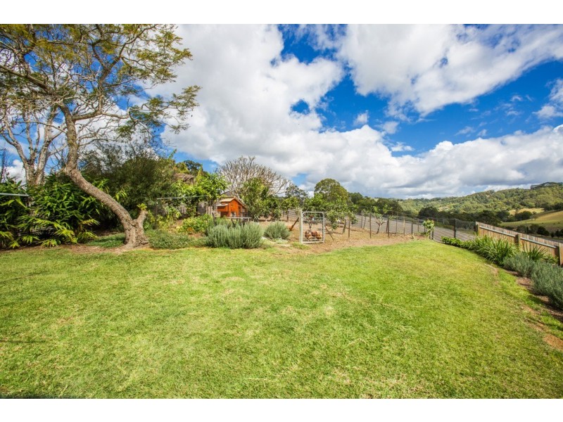 768 Clothiers Creek Road, Clothiers Creek NSW 2484
