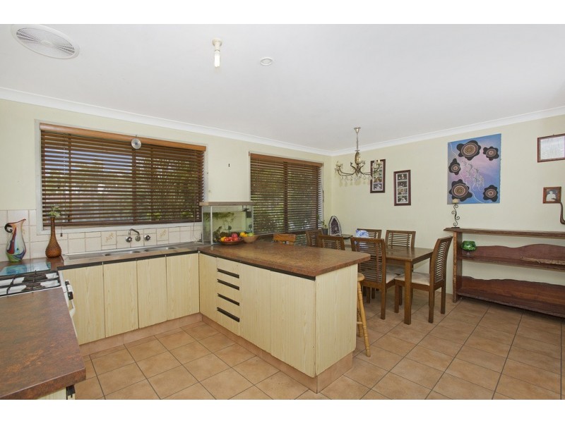 11 Royal Drive, Pottsville NSW 2489