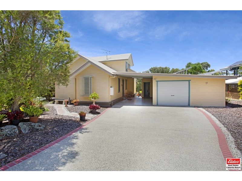 20 Sassafras Street, Pottsville NSW 2489