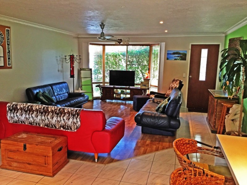 35 Ti Tree Avenue, Cabarita Beach NSW 2488