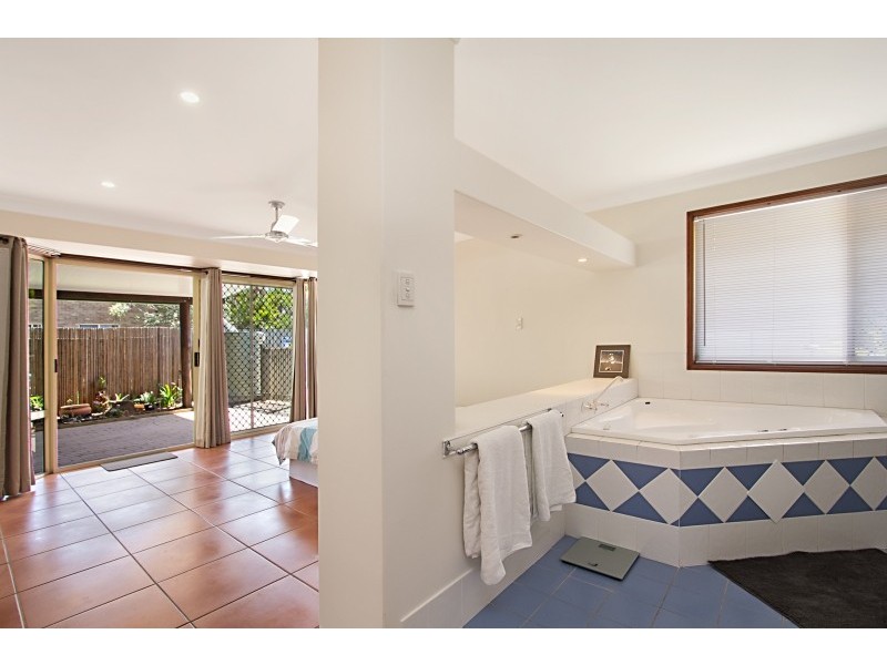 2 White Beech Court, Bogangar NSW 2488