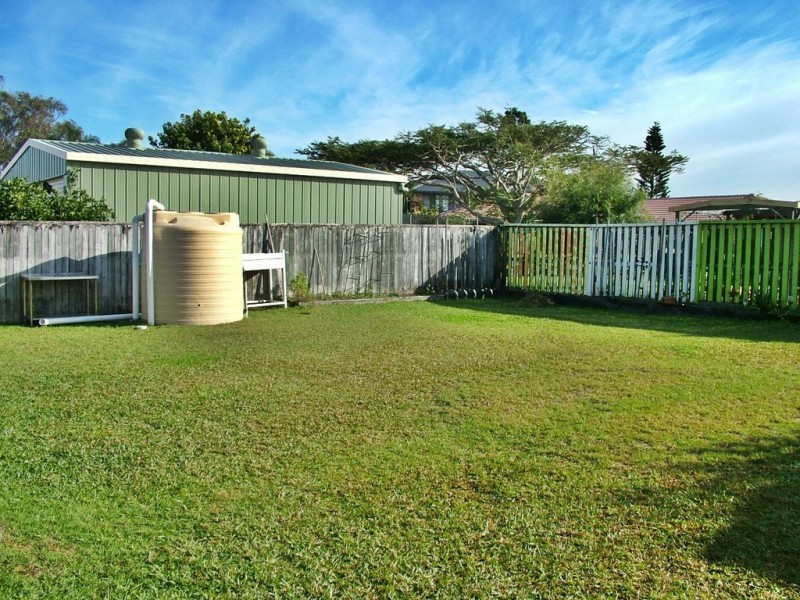 44 Andrew Avenue, Pottsville NSW 2489