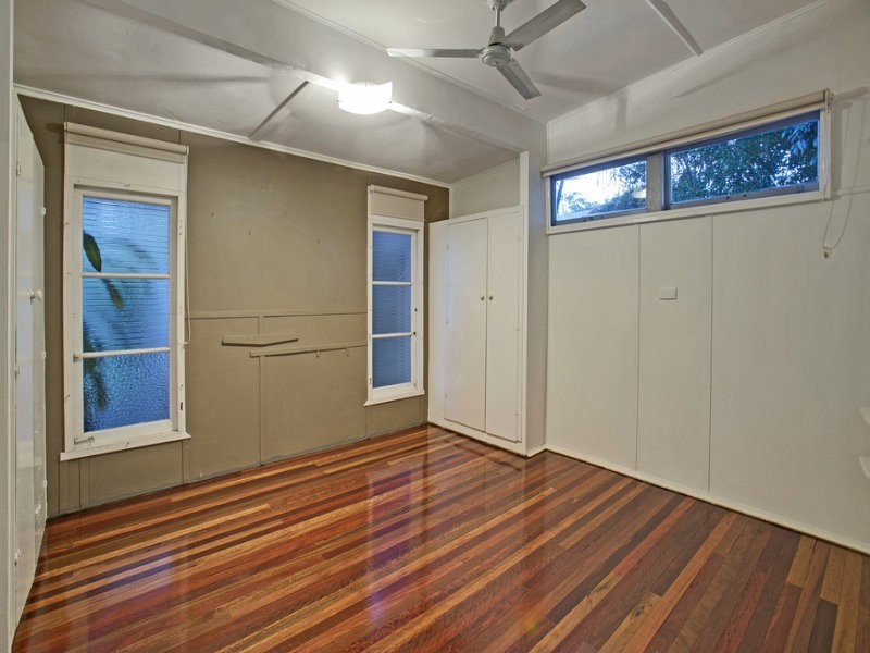 4 PHILP PARADE, Tweed Heads South NSW 2486