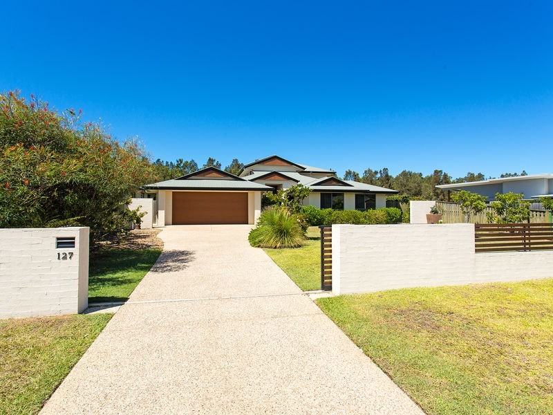 127 Overall Drive, Pottsville NSW 2489