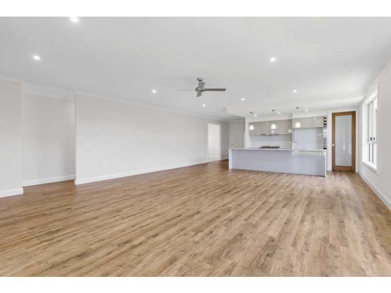 11 Lindwall Avenue, Pottsville NSW 2489