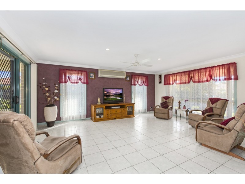 38 Buckingham Drive, Pottsville NSW 2489