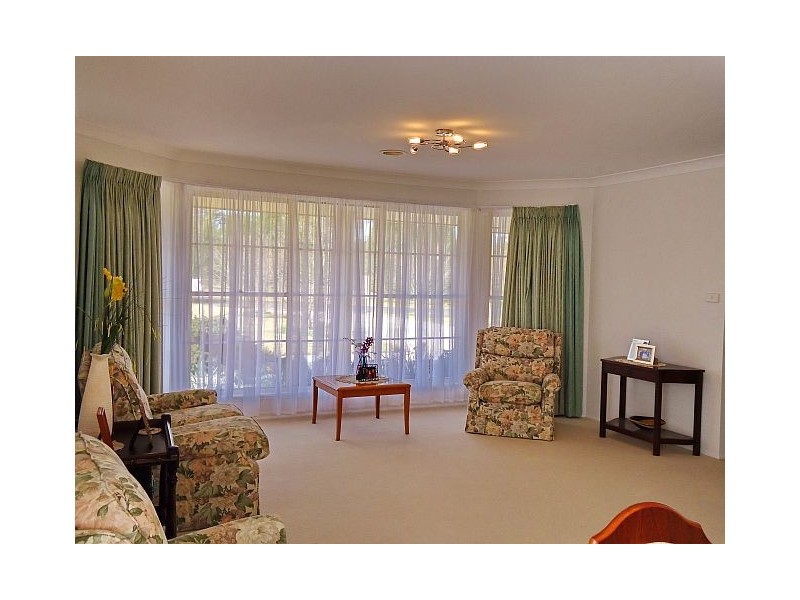 5 Stratford Way, Burradoo NSW 2576