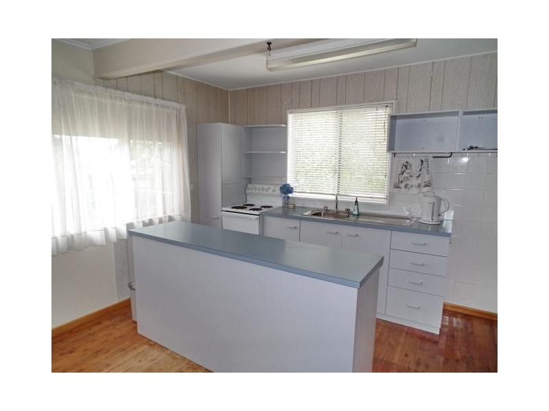 5a Badgery Street, Willow Vale NSW 2575